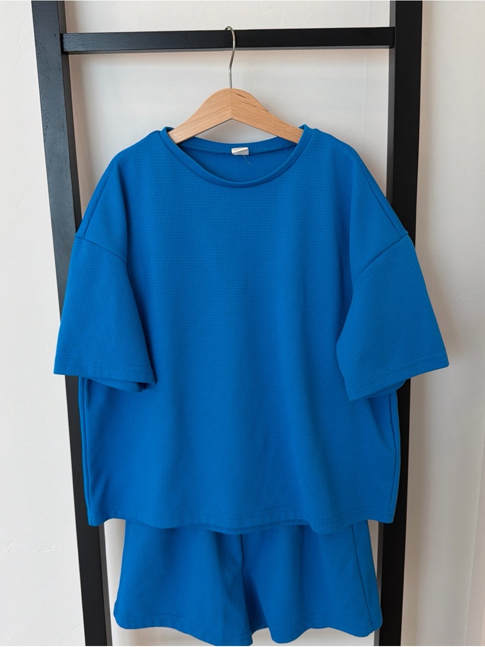 SHEIN Bright Blue Kids lounge Set